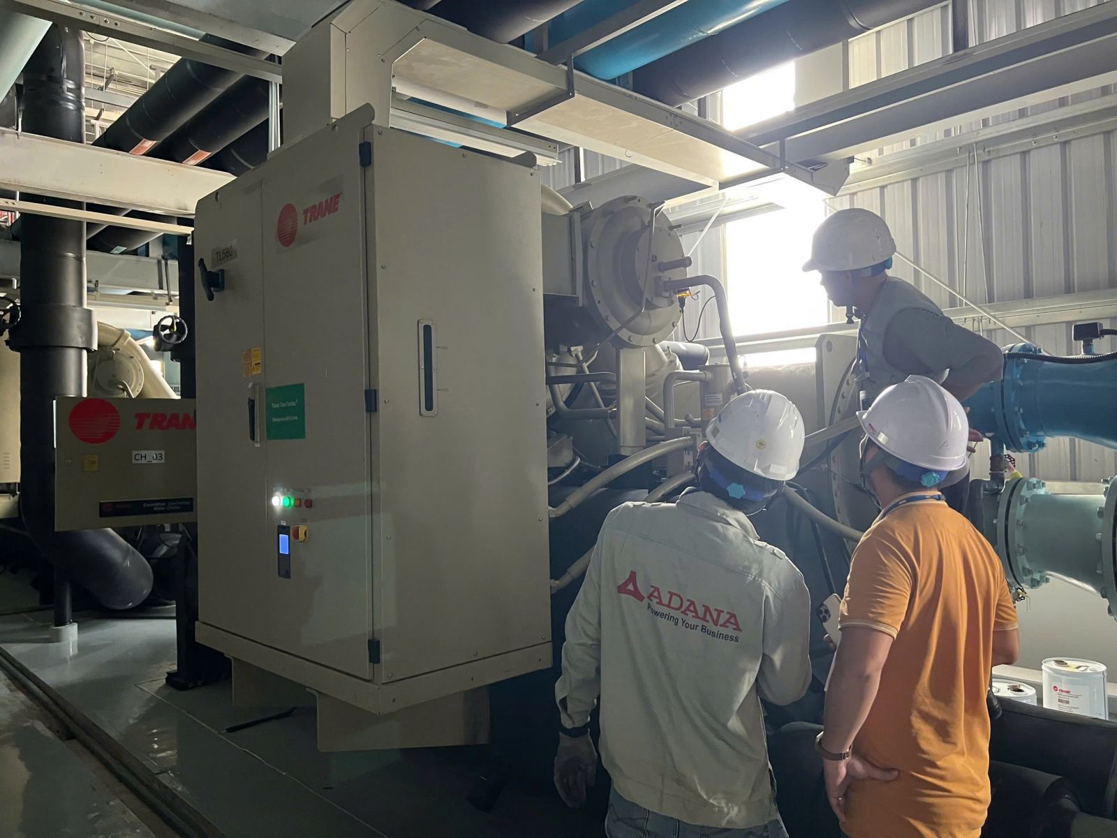 Sửa chữa máy nén Chiller Trane