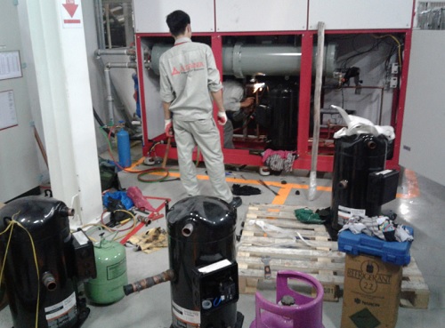 Sửa chữa máy làm mát robot